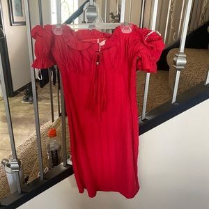 Off the shoulder Australian dress from Who am I